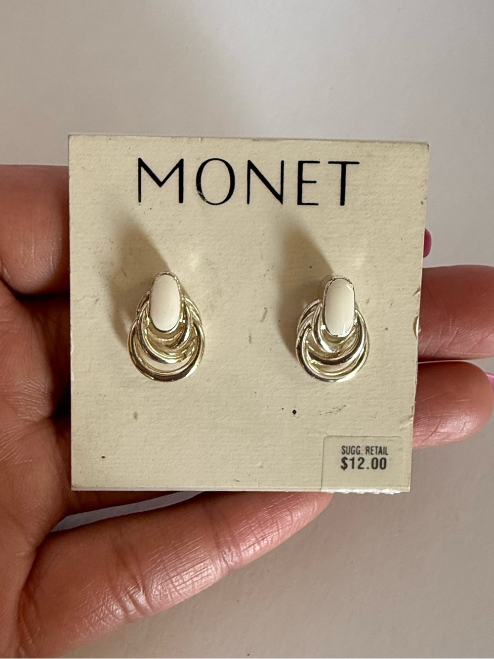 Vintage Monet Cream Oval and Gold Loop Stud Earrings